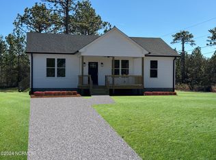 272 Fifty Lakes Dr, Southport, NC 28461