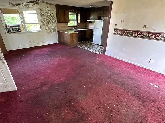 4th image of 721 Lakehurst Dr