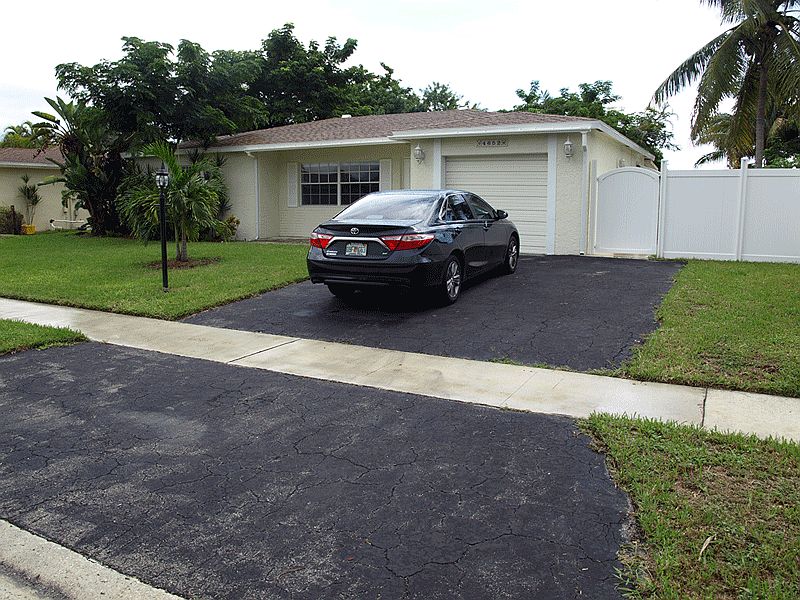 Front view one car garage