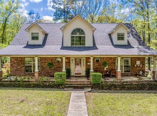 14385 Norman Davis Dr, Alexander, AR 72002