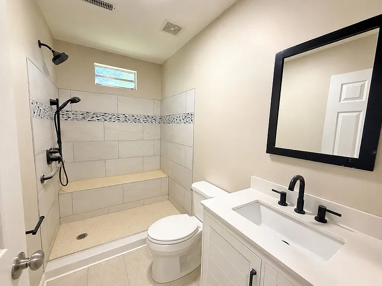 37 Carriage Dr — Photo 9