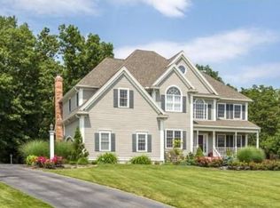 9 Valley Rd, North Reading, MA 01864