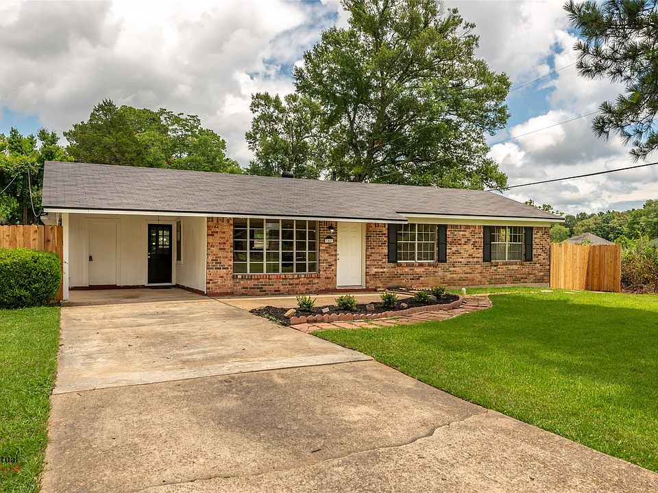 1st image of 7447 Songwood Dr