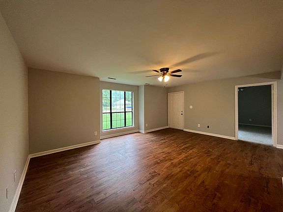 2nd image of 1601 Sparkman Dr NW APT 304
