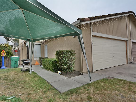 2nd image of 8916 Fox Creek Dr