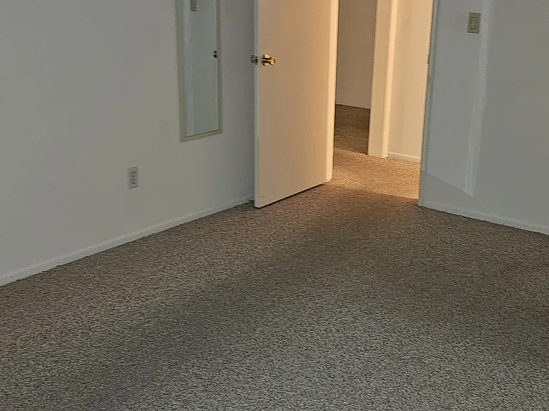 330 S Mentor Ave #209 — Photo 7