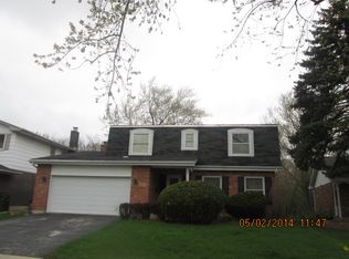 2910 Chayes Park Dr, Homewood, IL