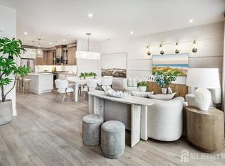 67 Park Pl, North Brunswick, NJ 08902