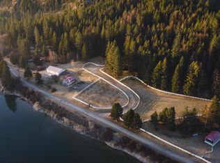 556 River Rd E, Plains, MT 59859