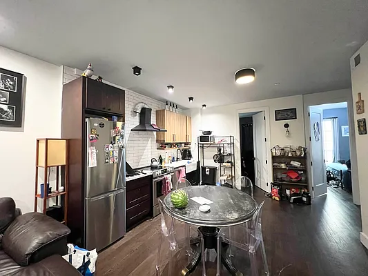 Rented by Rentopia | media 18