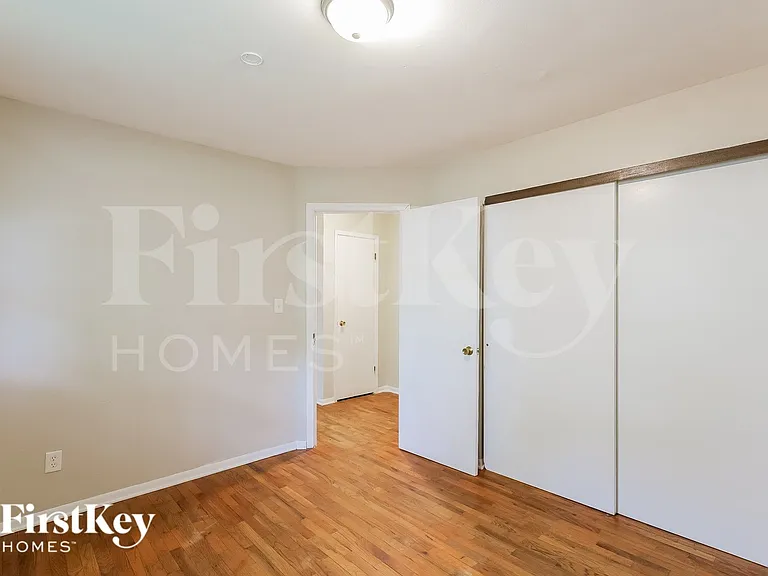 3618 Ferncliff Ave — Photo 7