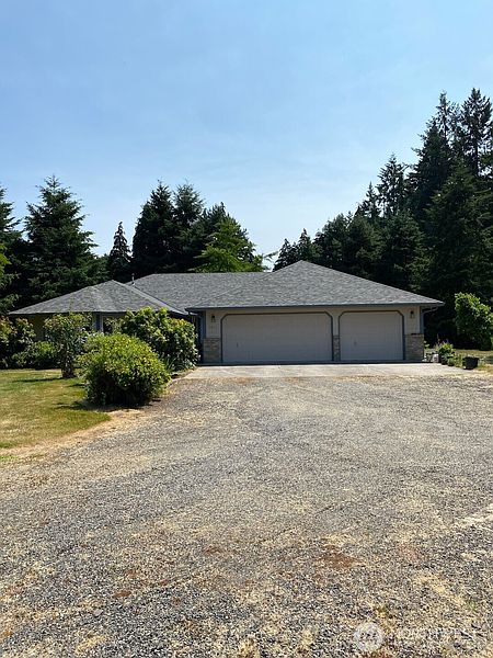 2nd image of 3021 NW 199th Street