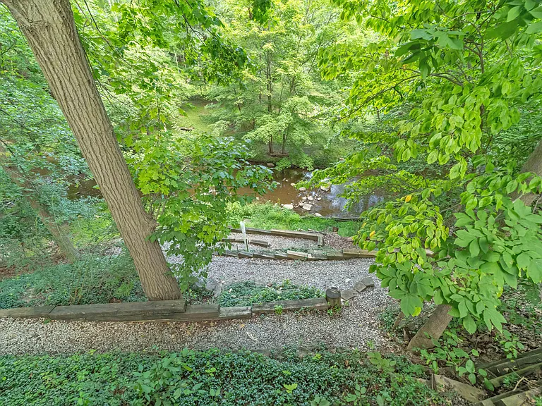 34150 Hunters Row — Photo 68
