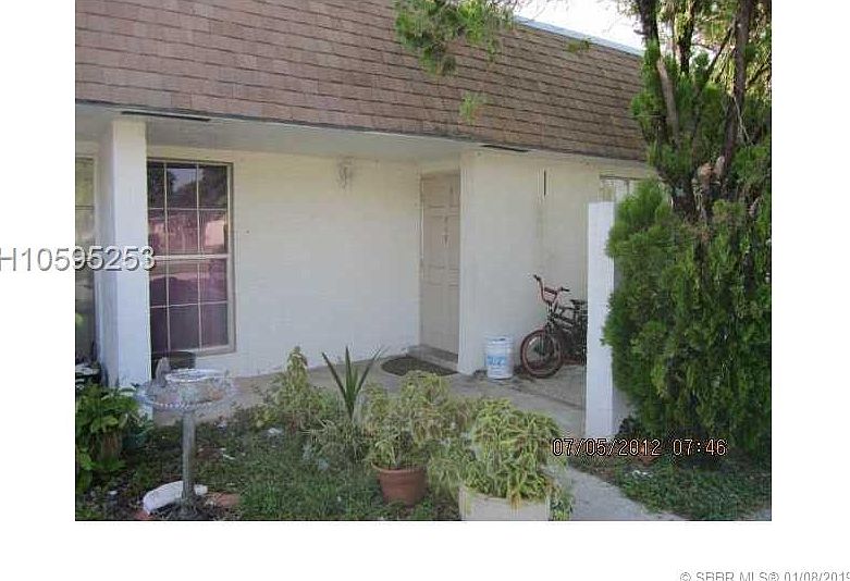 1st image of 716 SW 73rd Ave #31