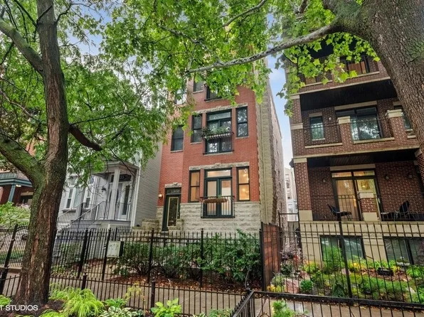 857 W Roscoe St #2, Chicago, IL 60657