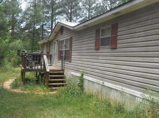 377 Hickory Pl, Meridian, MS 39301