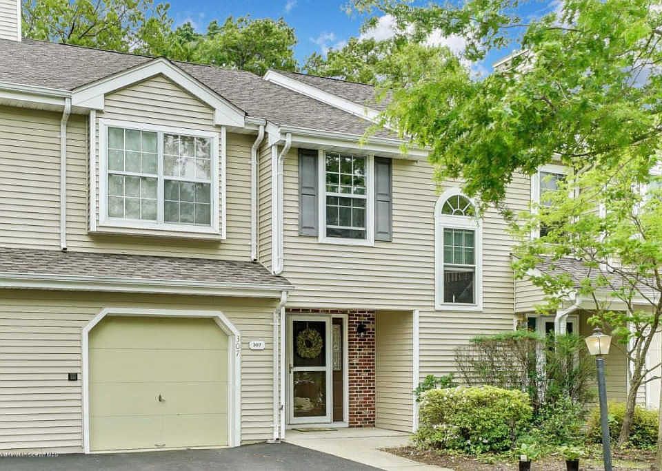 1st image of 307 Wales Ln #19