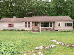 2320 Seminole Dr, Okemos, MI 48864