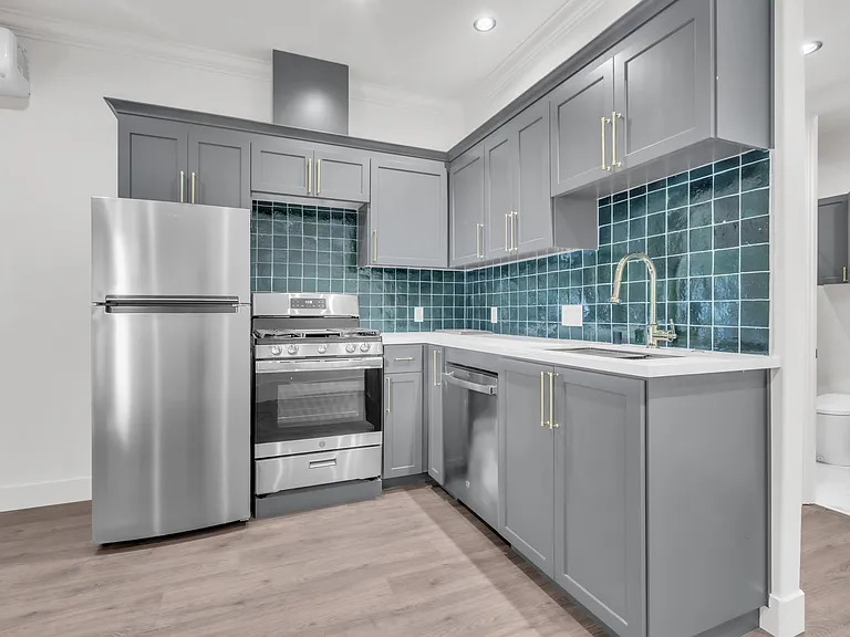 207 3rd St #230 — Photo 11