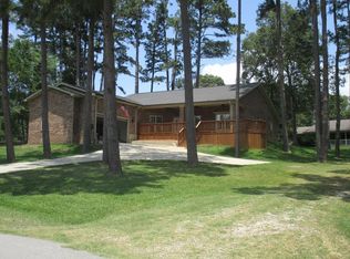 175 Bridgelanding, Onalaska, TX 77360