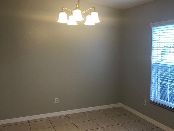 4th image of 6056 Mission Dr