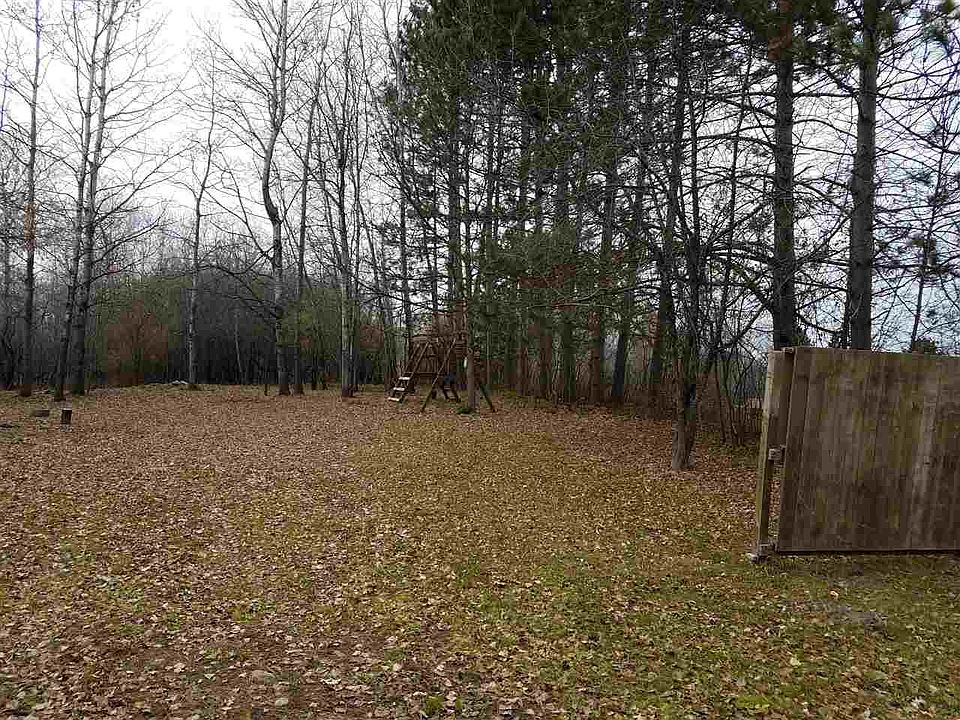 2nd image of W7717 Maple Hill Rd