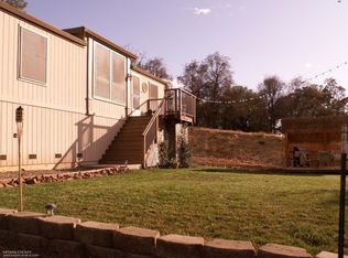 10208 Eagle Mountain Rd, Grass Valley, CA 95949