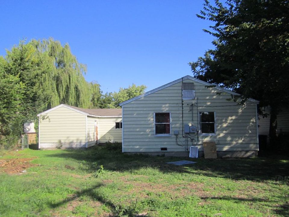 2nd image of 5938 E Marshall St