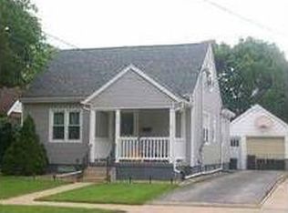 414 N Main St, Morton, IL