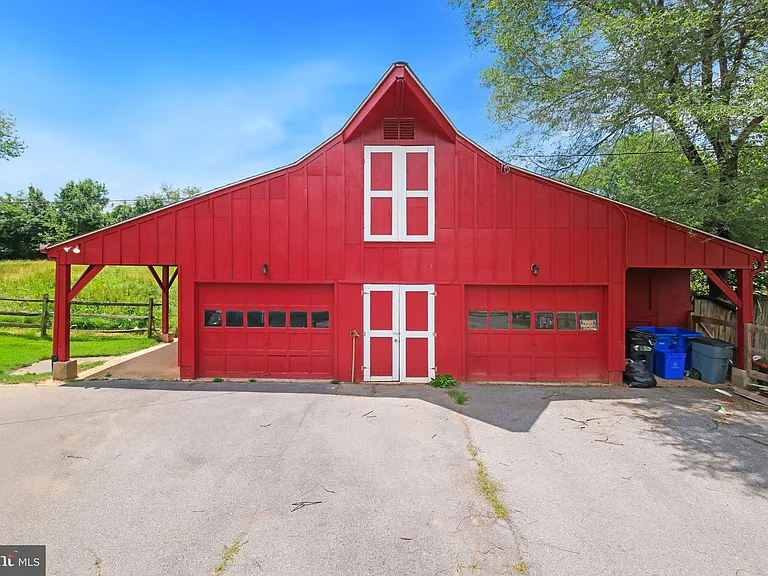 10600 Red Barn Ln #A — Photo 41