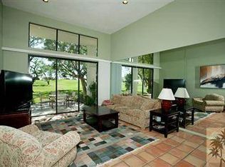 54326 Oaktree, La Quinta, CA 92253