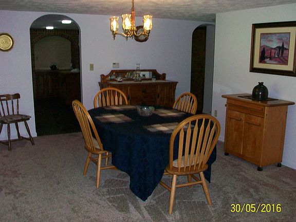 3rd image of 149 Indian Springs Ln