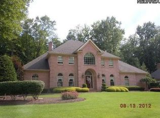 809 Park Harbour Dr, Boardman, OH 44512