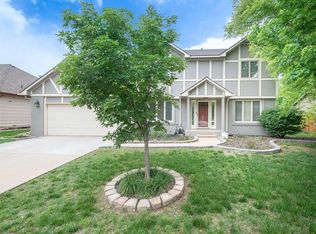 2570 N Fox Run, Wichita, KS 67226