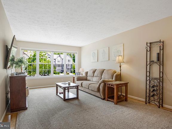 5th image of 1822 Whites Ferry Pl #3