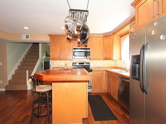 4th image of 316 Sycamore St