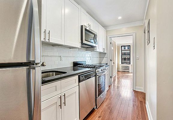 2nd image of 314 E 83rd St APT 3E
