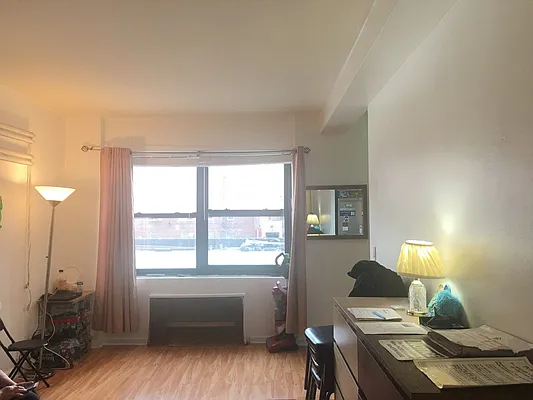 Sold by Winzone Realty Inc | media 13