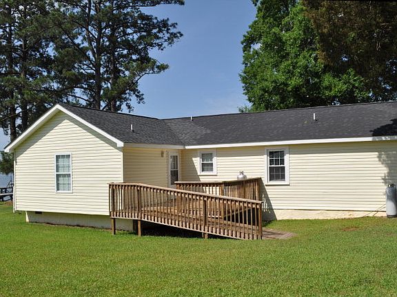 4th image of 1325 Lakeshore Dr