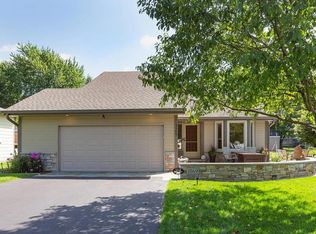 1169 Polk St S, Shakopee, MN 55379