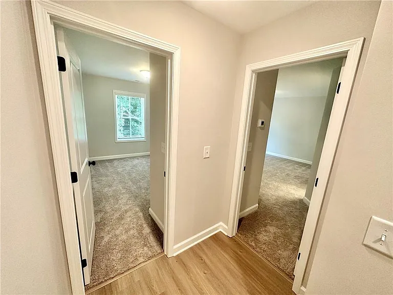 118 Bluffington Way — Photo 9