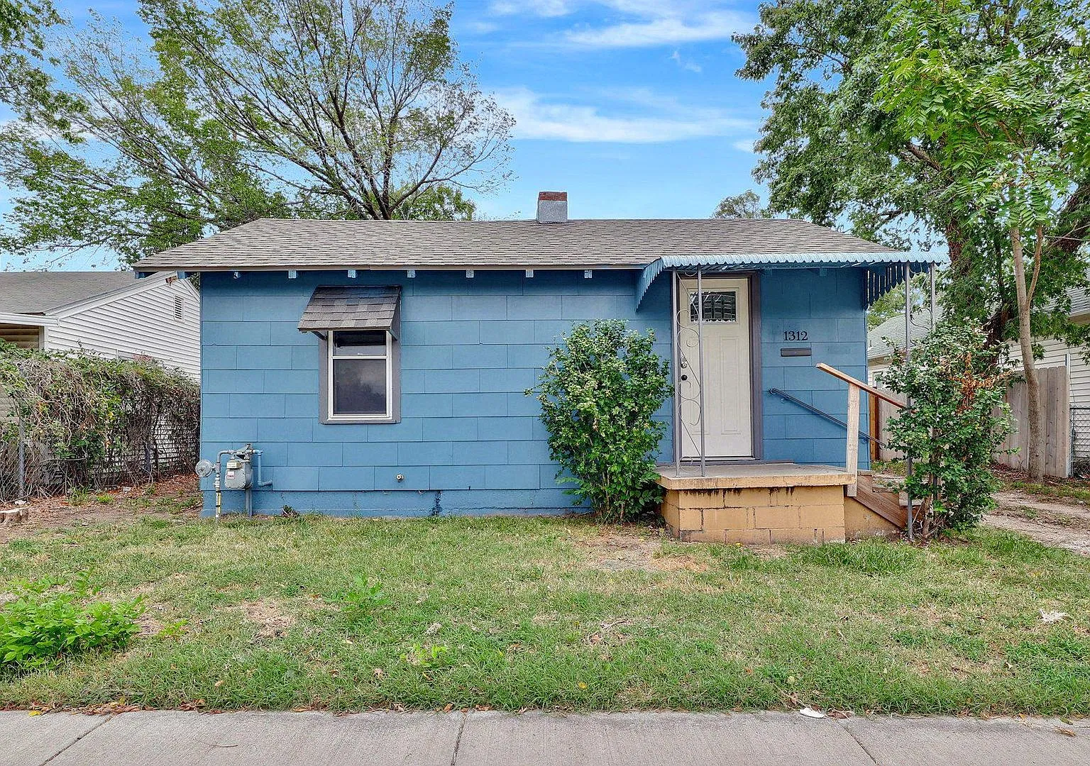 2 bedroom 1 bath home — Photo 1