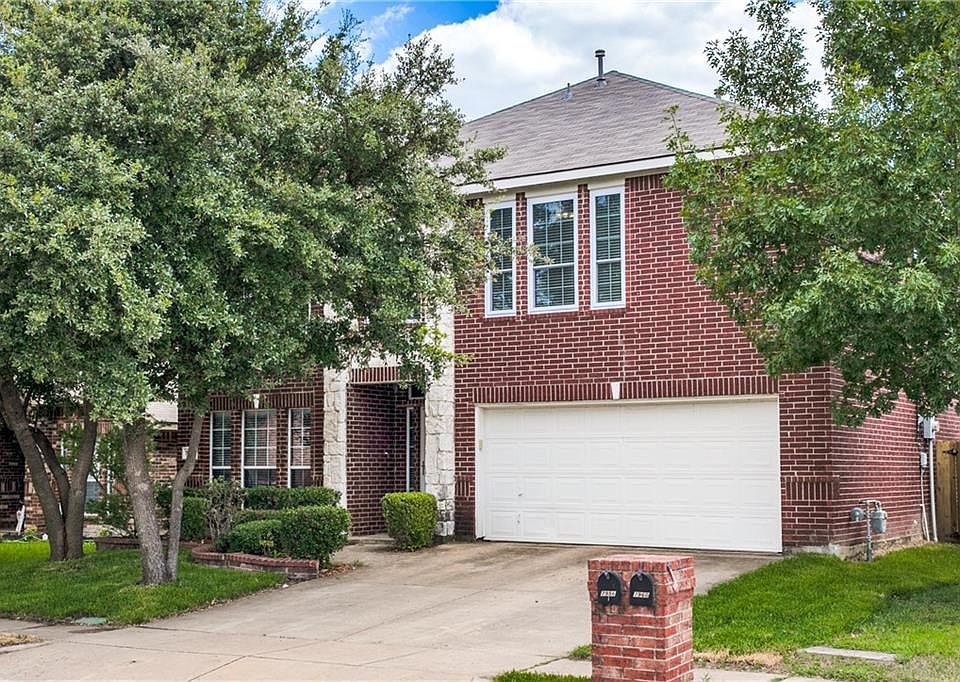 1st image of 7956 Glenway Dr