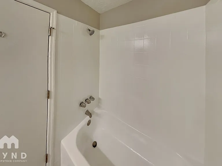 5531 Downs Way — Photo 16