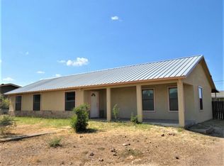 2111 Peach Tree St, Alpine, TX 79830