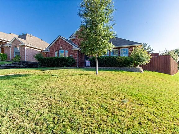 3rd image of 1116 Shady Oaks Ct