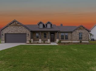 137 Moss Glen Ln, Rhome, TX 76078