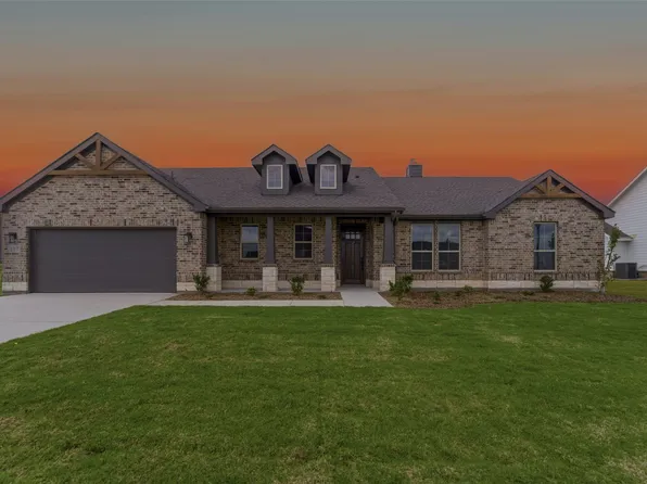 137 Moss Glen Ln, Rhome, TX 76078