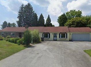 298 Falcon Ln, West Chester, PA 19382