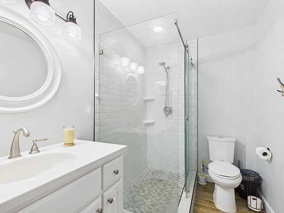 5th image of 134 Gertie Ln